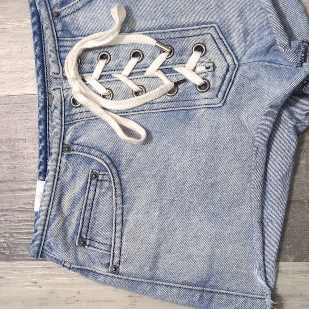Short Jeans Carmar size 26 color light Blue - Picture 7 of 8